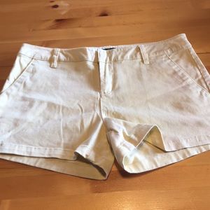 Volcom women's twill shorts size 29